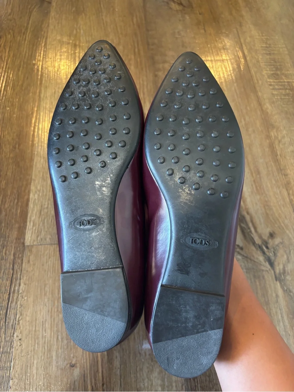 TOD'S Burgundy Patent Leather Pointed-Toe Pumps — Size 6